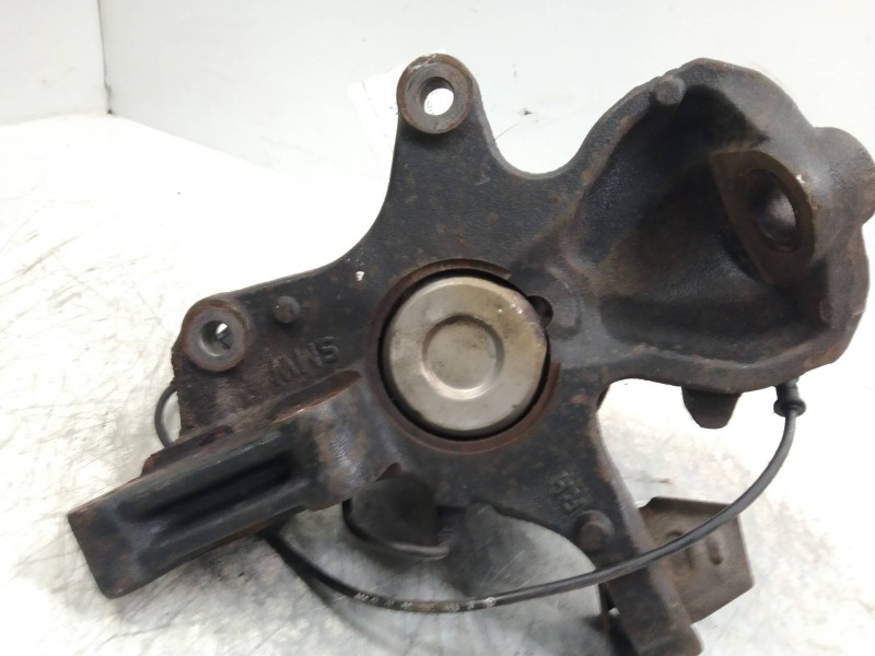 Recambio de mangueta delantera derecha para mercedes sprinterii caja cerrada (desde 01.06) 2.1 cdi cat referencia OEM IAM   