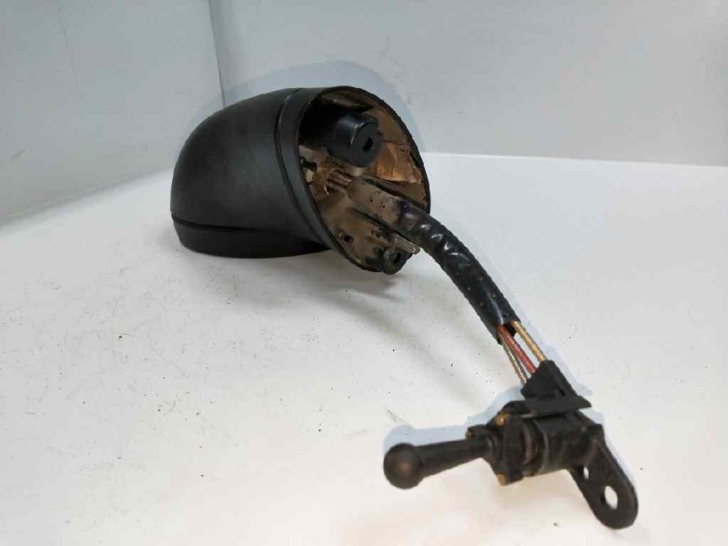 Recambio de retrovisor izquierdo para mitsubishi carisma berlina 5 (da0)1995) 1.6 cat referencia OEM IAM   MANUAL