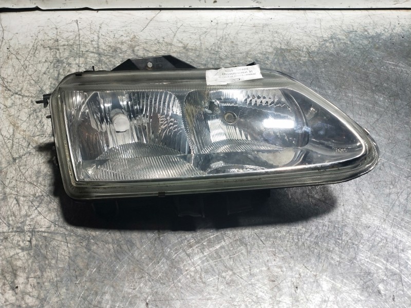 Recambio de faro derecho para renault espace / grand espace (je0) 2.2 dci grand espace expression referencia OEM IAM 89004864  