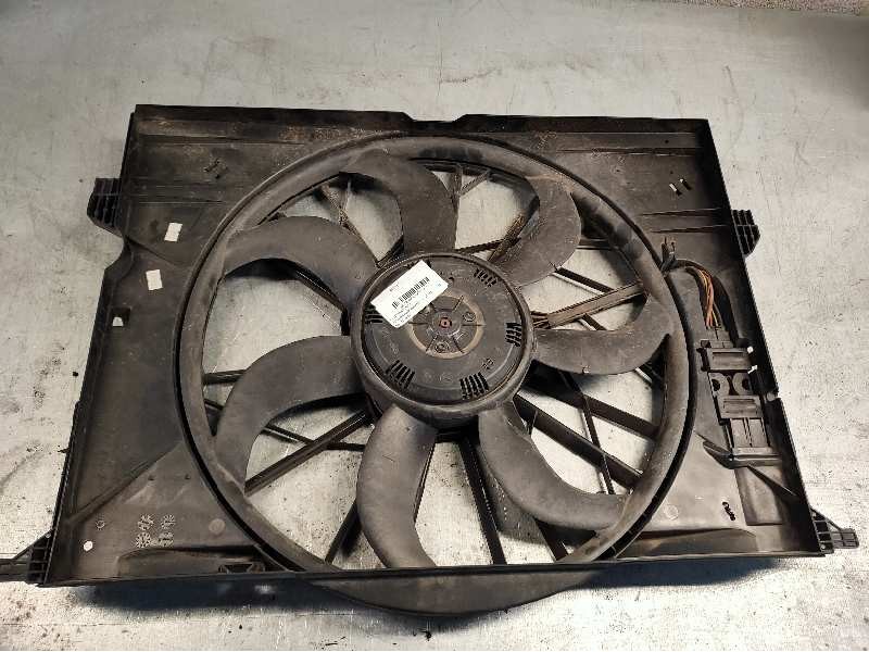 Recambio de electroventilador para mercedes clase cls (w219) 3.5 v6 cat referencia OEM IAM 11378108 3127229007 