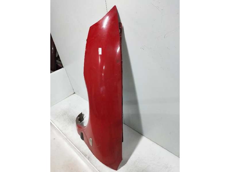 Recambio de aleta delantera izquierda para mitsubishi carisma berlina 4 (da0) 1.9 turbodiesel referencia OEM IAM   