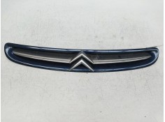 Recambio de rejilla delantera para citroen xsara picasso 2.0 hdi vivace referencia OEM IAM   
