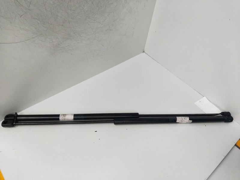 Recambio de amortiguadores maletero / porton para mercedes clase m (w163) 400 cdi (163.128) referencia OEM IAM 0421VG0510N  