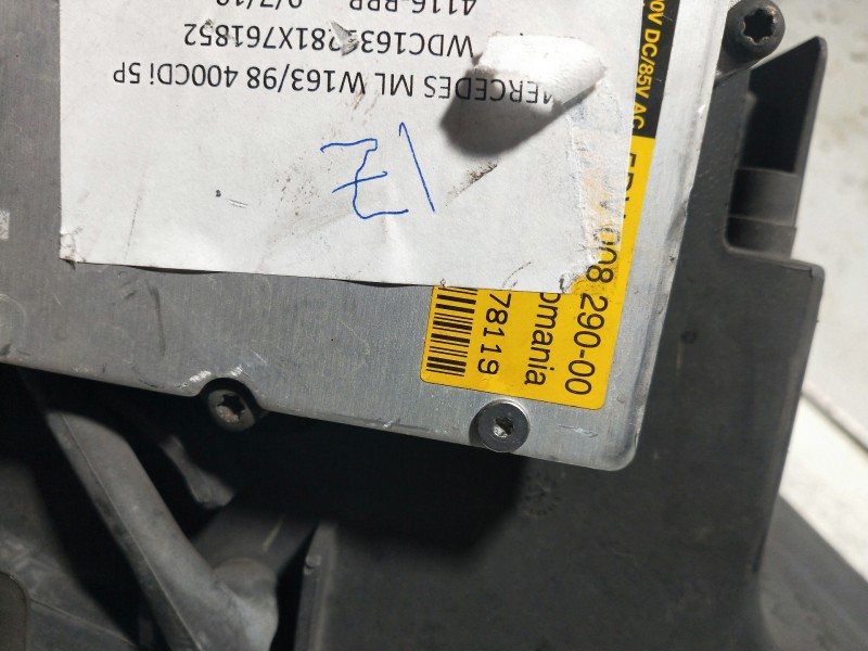 Recambio de faro izquierdo para mercedes clase m (w163) 400 cdi (163.128) referencia OEM IAM  5DV00829000 