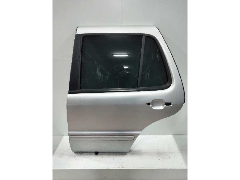 Recambio de puerta trasera izquierda para mercedes clase m (w163) 400 cdi (163.128) referencia OEM IAM   