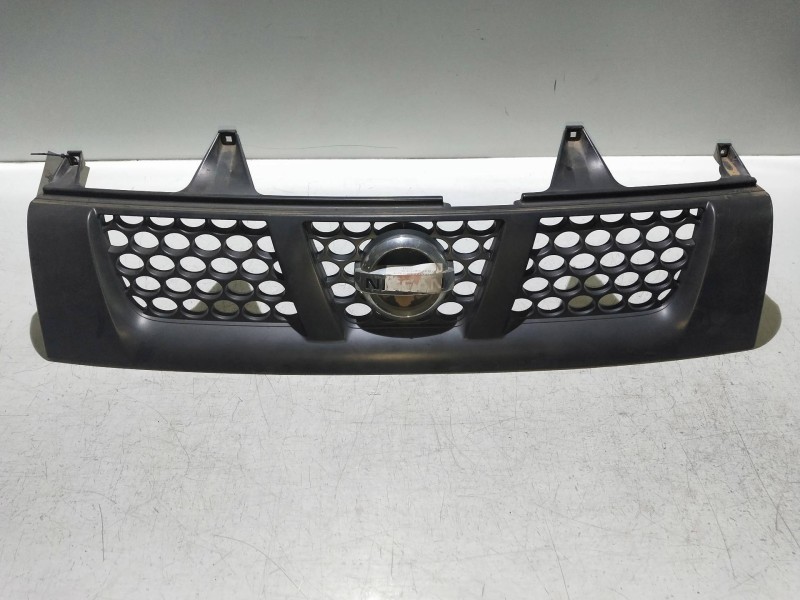 Recambio de rejilla delantera para nissan pick-up (d22) 2.5 16v turbodiesel cat referencia OEM IAM   