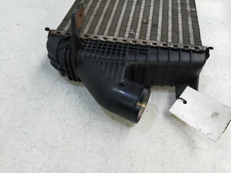 Recambio de intercooler para nissan atleon 3.0 d referencia OEM IAM 14461MA70A  