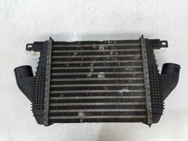 Recambio de intercooler para nissan atleon 3.0 d referencia OEM IAM 14461MA70A  