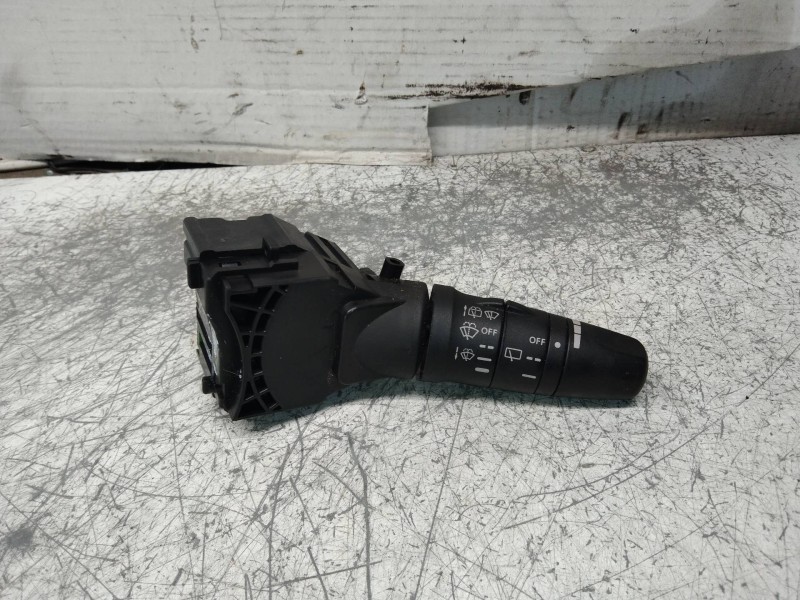 Recambio de mando limpia para nissan almera tino (v10m) ambience referencia OEM IAM 25260AV610  