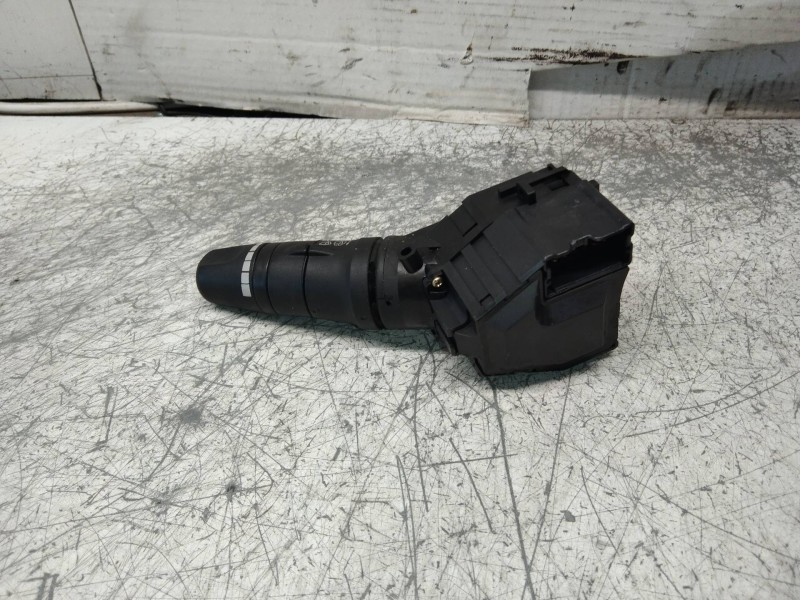 Recambio de mando limpia para nissan almera tino (v10m) ambience referencia OEM IAM 25260AV610  