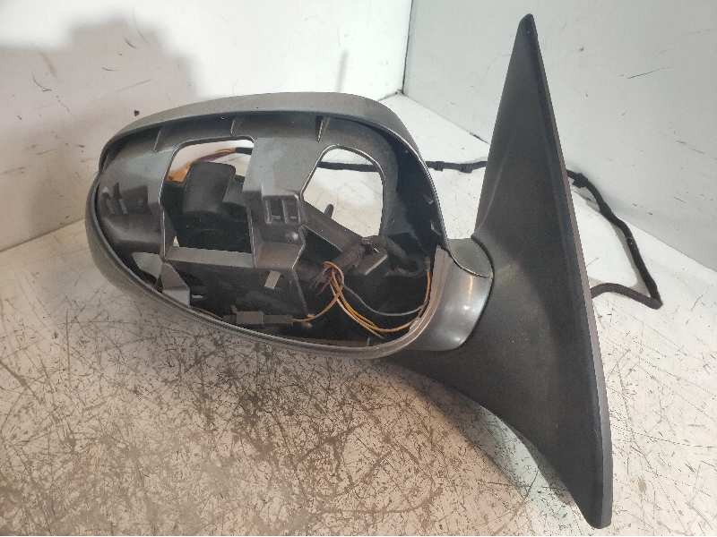 Recambio de retrovisor derecho para porsche cayenne (typ 9pa) básico referencia OEM IAM 31618  