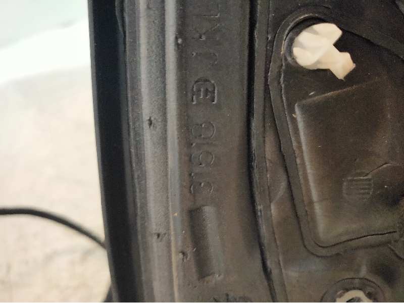 Recambio de retrovisor derecho para porsche cayenne (typ 9pa) básico referencia OEM IAM 31618  
