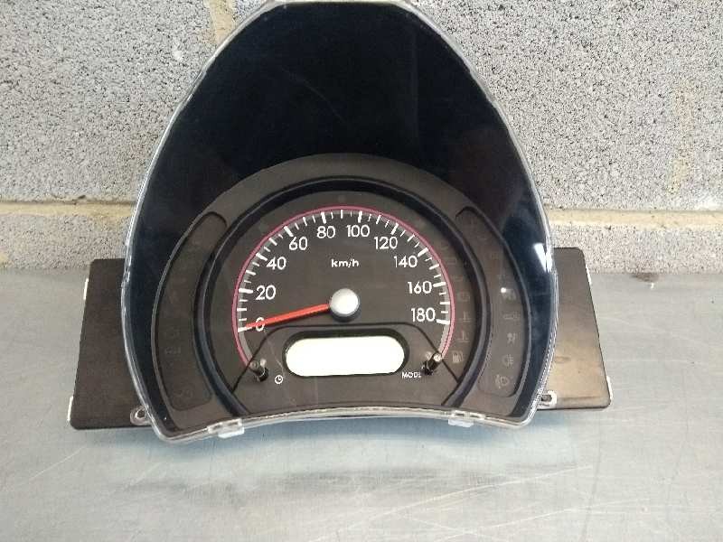 Recambio de cuadro instrumentos para nissan pixo (uao) visia referencia OEM IAM 34100M68K00 YC5001 3410068KD