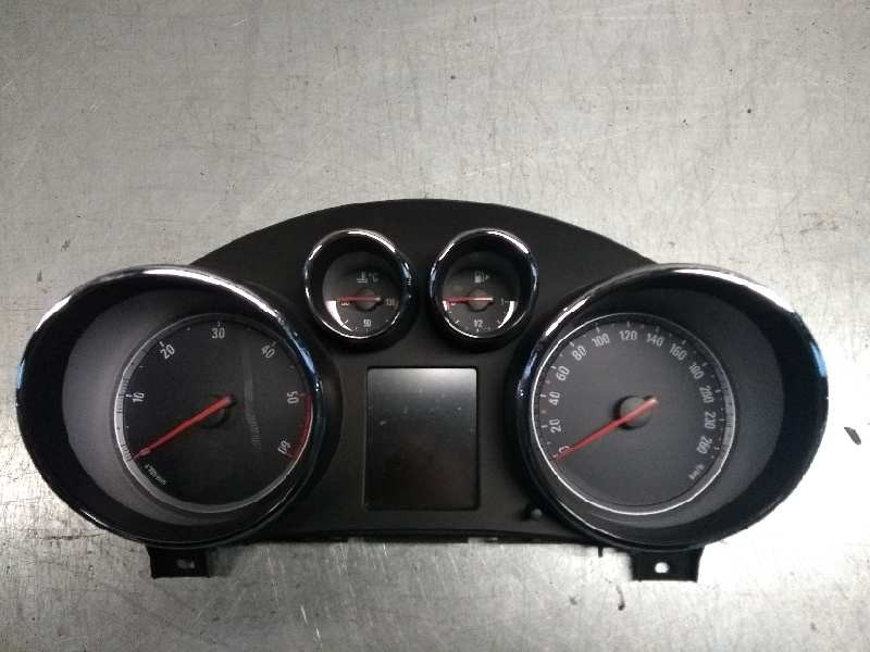 Recambio de cuadro instrumentos para opel insignia berlina 2.0 cdti cat referencia OEM IAM 13333344 SW06A2 AAZF