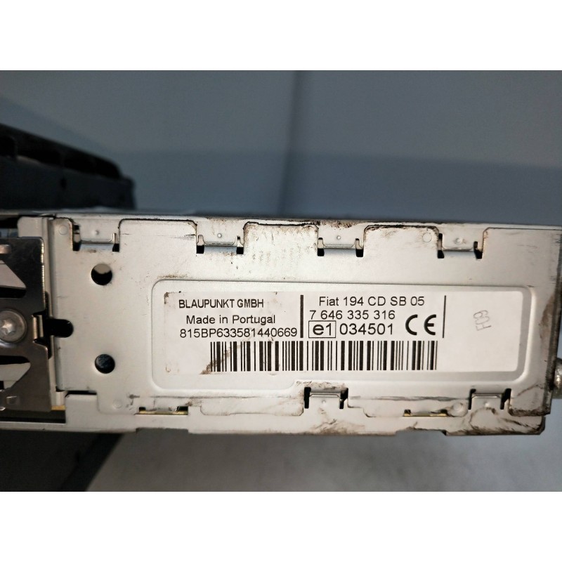 Recambio de sistema audio / radio cd para fiat croma (194) 1.9 8v multijet dynamic (12.2007) referencia OEM IAM 7354323320  