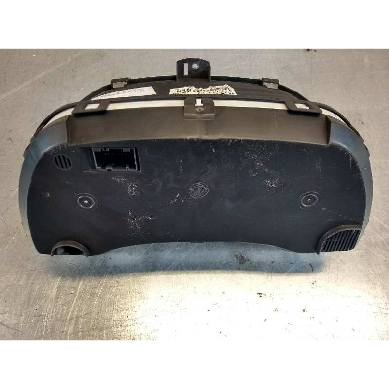 Recambio de cuadro instrumentos para fiat punto berlina (188) 1.2 8v elx (i) referencia OEM IAM 46753574 9 90689 6063079909