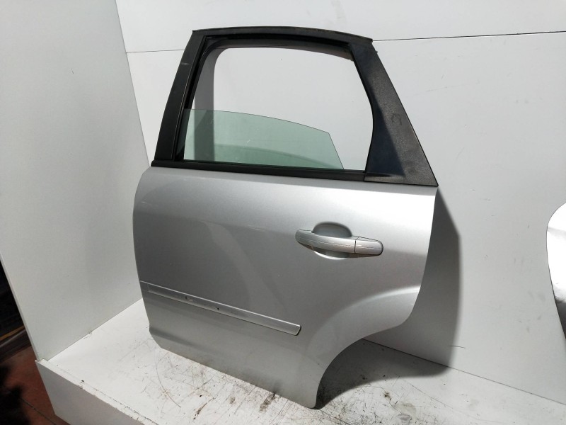 Recambio de puerta trasera izquierda para ford focus berlina (cap) ambiente (d) referencia OEM IAM  5P 