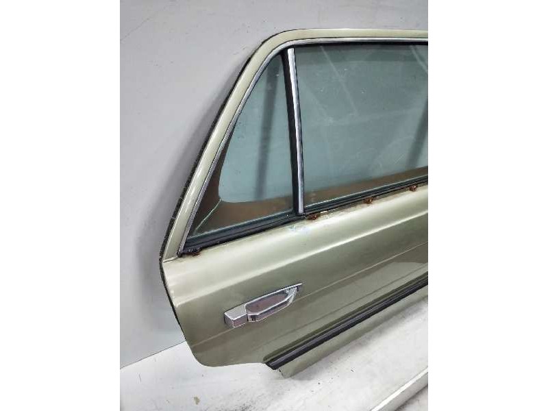Recambio de puerta trasera derecha para mercedes clase s (w116) 2.8 referencia OEM IAM   