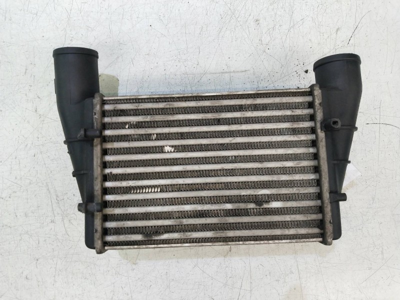 Recambio de intercooler para audi a4 berlina (b5) 1.8 20v turbo referencia OEM IAM 058145805A  