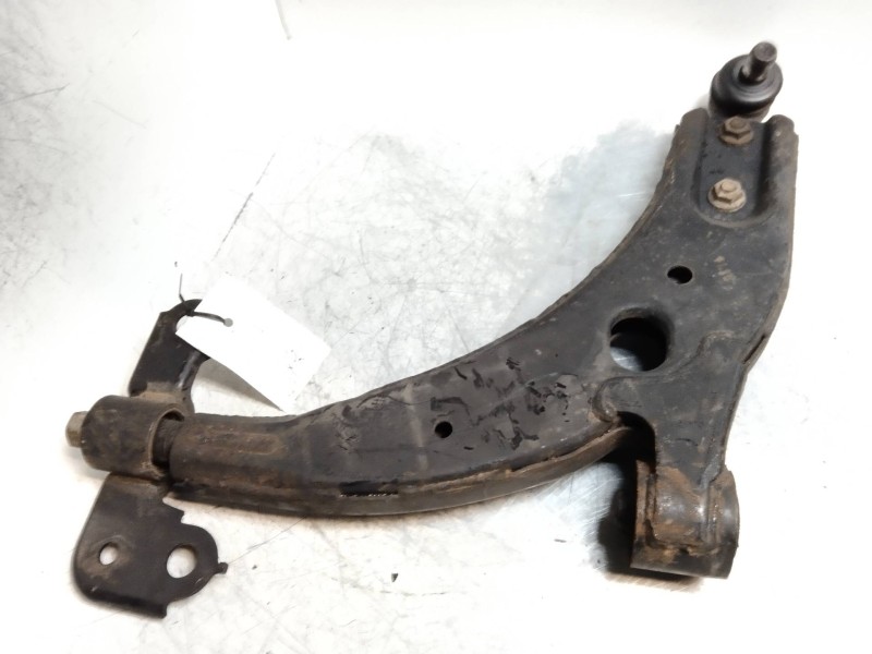 Recambio de brazo suspension inferior delantero izquierdo para kia shuma ii 1.6 cat referencia OEM IAM   