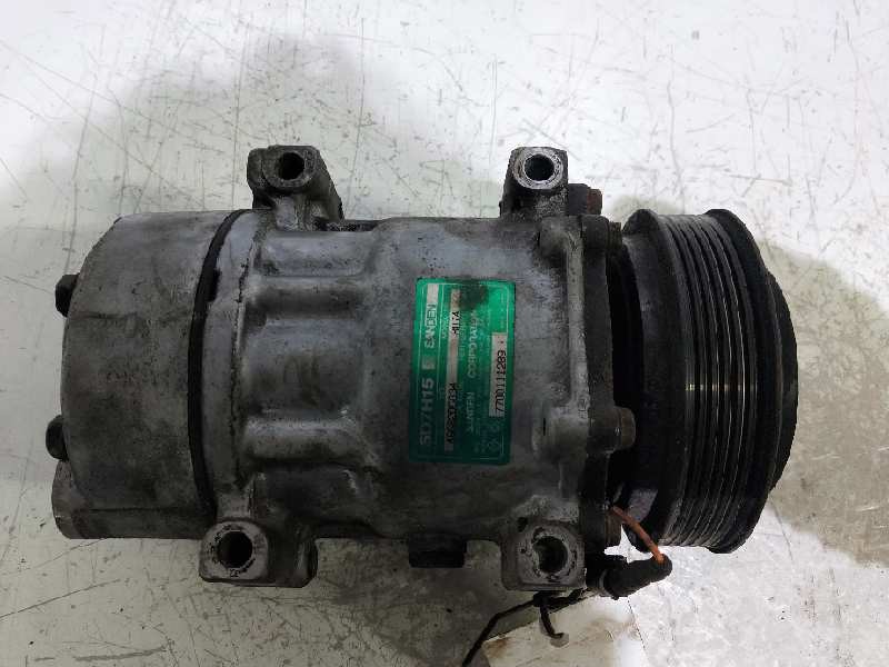 Recambio de compresor aire acondicionado para renault laguna (b56) 1.8 cat referencia OEM IAM SD7H158074 8074 7700111289 Recambio de compresor aire acondicionado para renault laguna (b56) 1.8 cat referencia OEM IAM SD7H158074 8074 7700111289