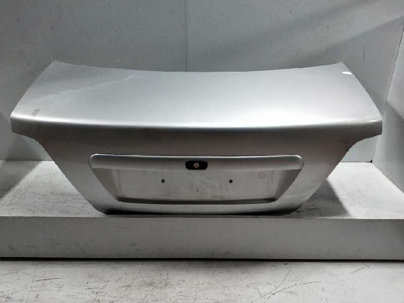 Recambio de tapa maletero para volvo s40 berlina 1.8i referencia OEM IAM   