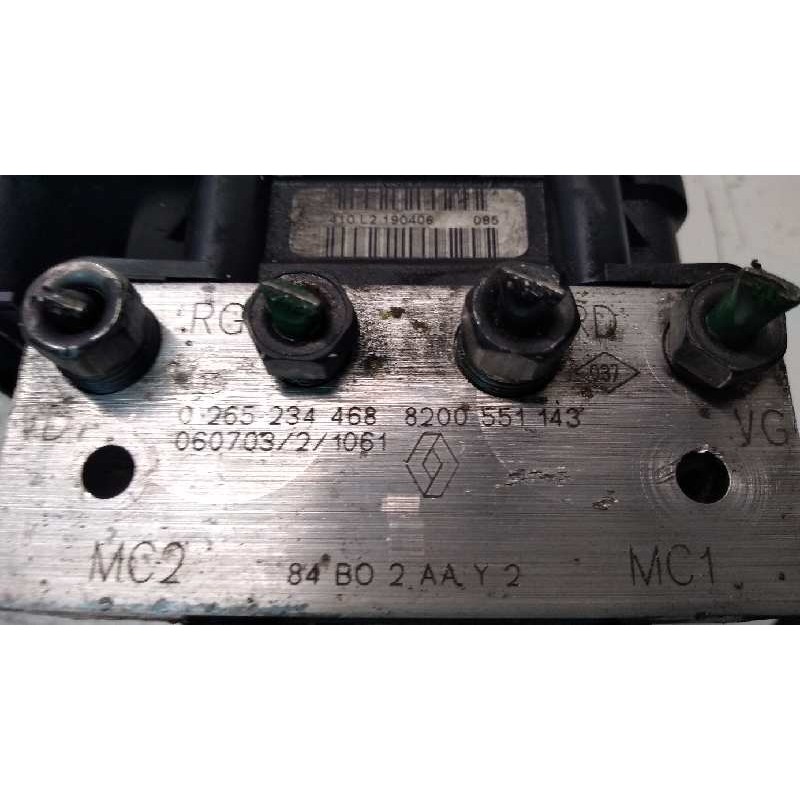Recambio de abs para renault megane ii classic berlina 1.6 16v referencia OEM IAM 0265234468 0265950595 8200551143 84B02AAY2