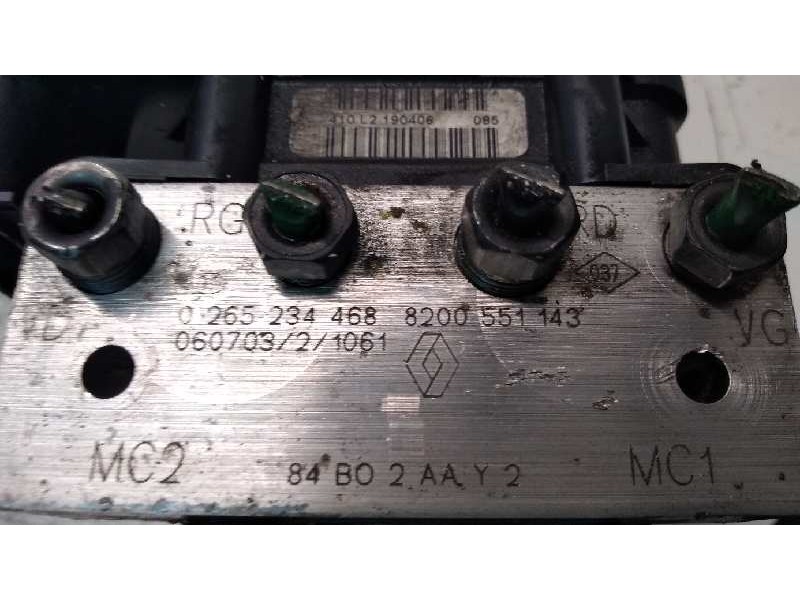 Recambio de abs para renault megane ii classic berlina 1.6 16v referencia OEM IAM 0265234468 0265950595 8200551143 84B02AAY2
