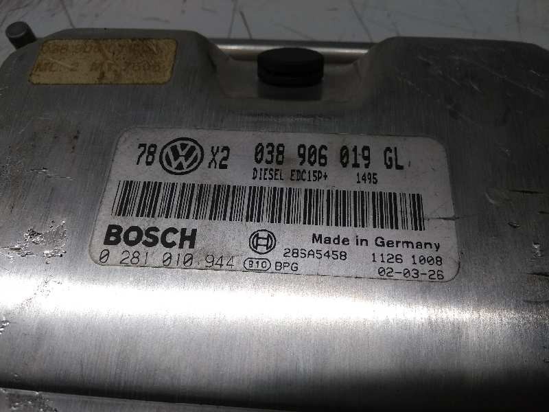 Recambio de centralita motor uce para volkswagen passat berlina (3b3) executive referencia OEM IAM 0281010944 038906019GL EDC15P