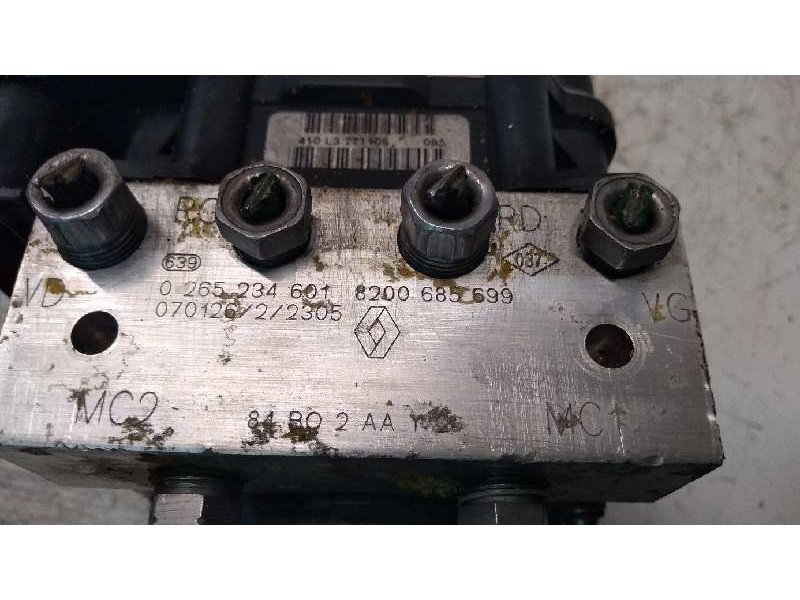 Recambio de abs para renault megane ii classic berlina 1.6 16v referencia OEM IAM 0265234601 0265950728 8200685699 84B02AAY2