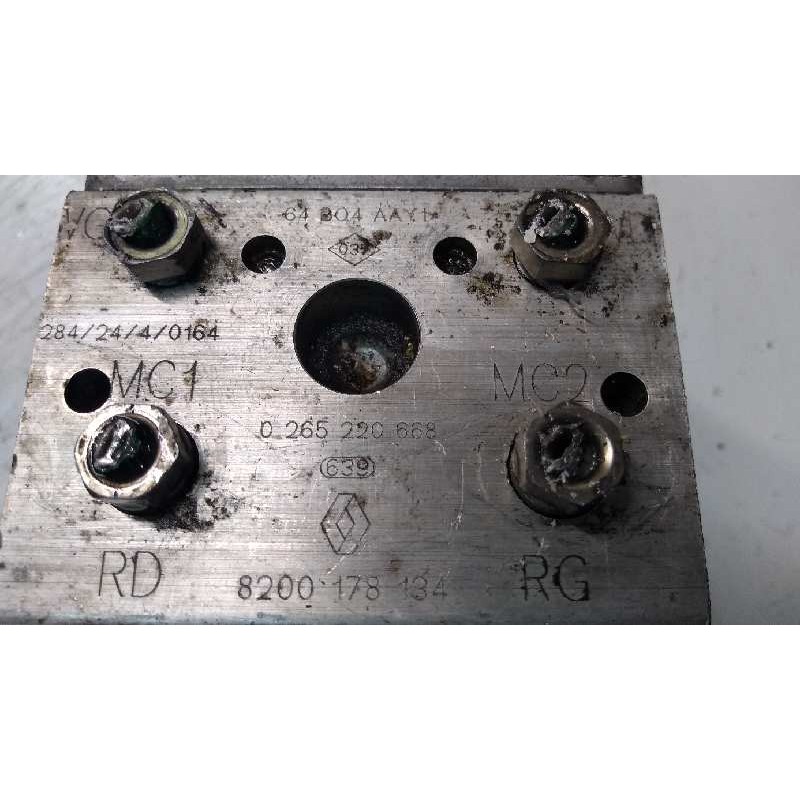 Recambio de abs para renault scenic rx4 (ja0) 1.9 dci diesel cat referencia OEM IAM 0265220668 0273004662 8200178134 64B04AAY1 Recambio de abs para renault scenic rx4 (ja0) 1.9 dci diesel cat referencia OEM IAM 0265220668 0273004662 8200178134 64B04AAY1