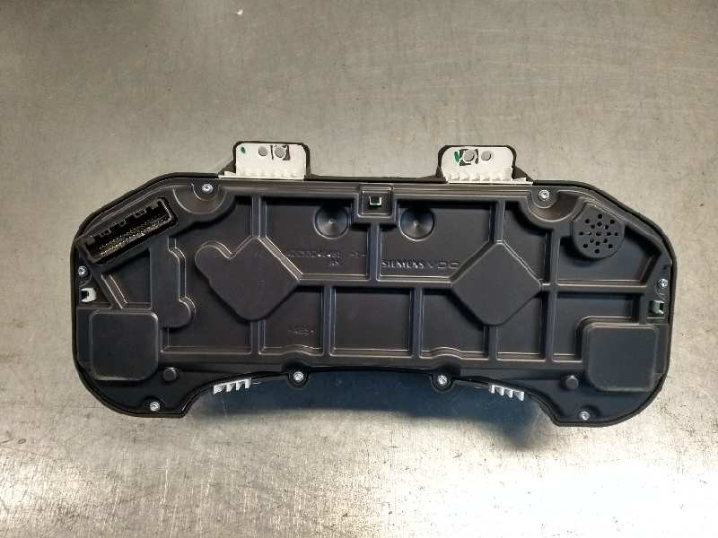 Recambio de cuadro instrumentos para toyota auris 1.6 16v cat referencia OEM IAM 8380002L52 L5 