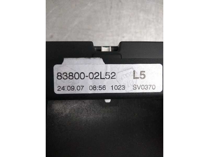 Recambio de cuadro instrumentos para toyota auris 1.6 16v cat referencia OEM IAM 8380002L52 L5 