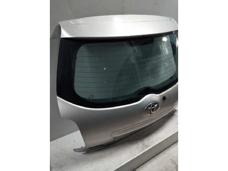 Recambio de porton trasero para toyota auris 1.6 16v cat referencia OEM IAM   