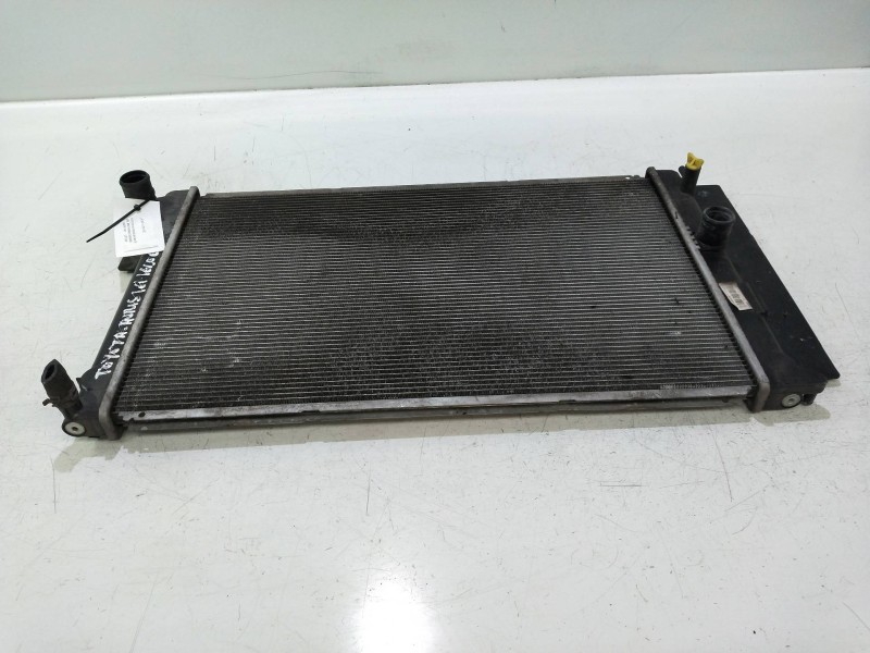 Recambio de radiador agua para toyota auris 1.6 16v cat referencia OEM IAM 4221326512  
