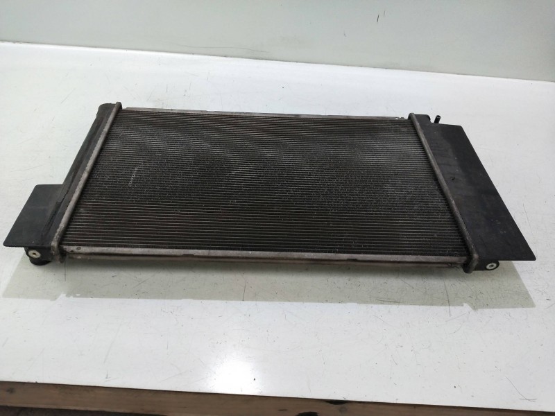 Recambio de radiador agua para toyota auris 1.6 16v cat referencia OEM IAM 4221326512  