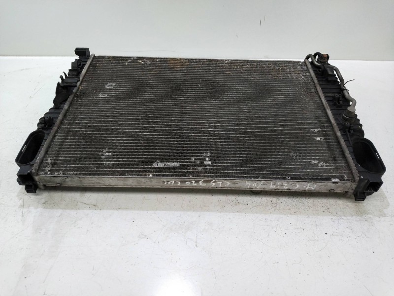 Recambio de radiador agua para mercedes clase cls (w219) 3.0 cdi cat referencia OEM IAM   