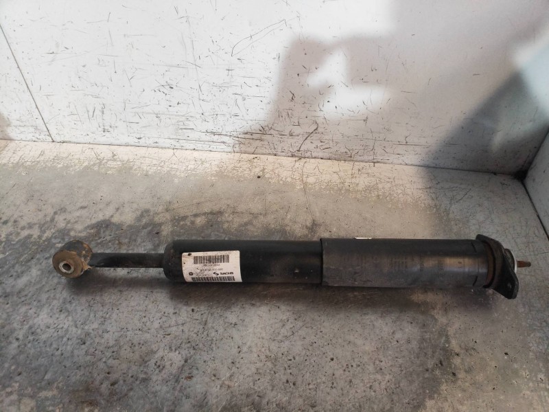 Recambio de amortiguador trasero izquierdo para lancia thema gold referencia OEM IAM 68143168AA 894104000688 