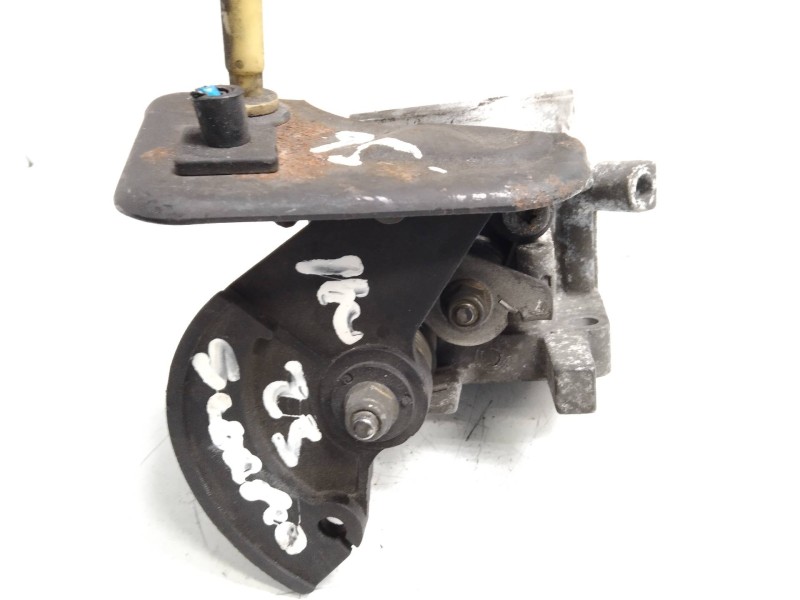 Recambio de caja mariposa para ford scorpio berl./turnier 2.3 16v dohc cat referencia OEM IAM 96XFCA  