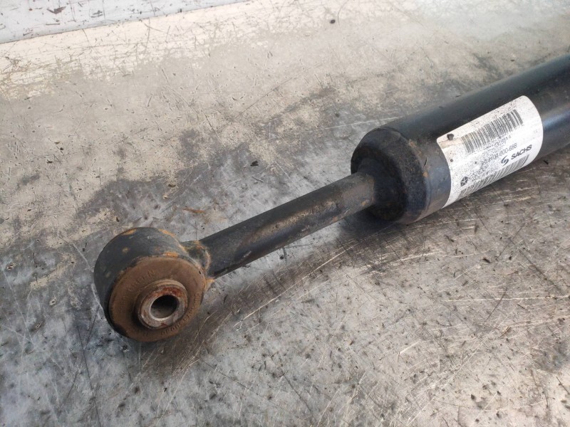 Recambio de amortiguador trasero izquierdo para lancia thema gold referencia OEM IAM 68143168AA 894104000688 