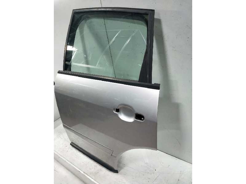 Recambio de puerta trasera izquierda para audi a2 (8z) 1.4 tdi referencia OEM IAM   