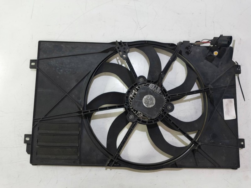 Recambio de electroventilador para seat toledo (5p2) 1.6 referencia OEM IAM 1K0121205AA 1K0121207AS 1K0959455EF 