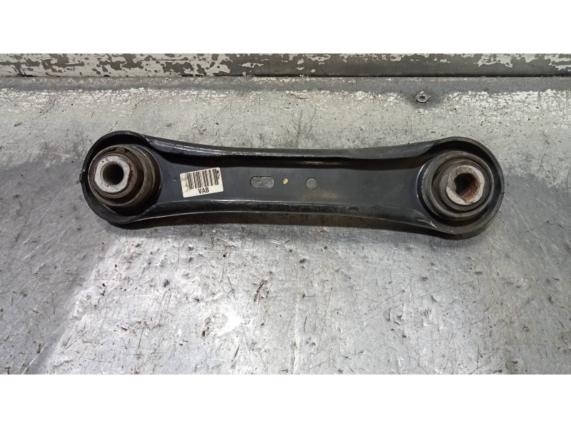 Recambio de brazo suspension superior trasero derecho para volvo v60 kombi kinetic referencia OEM IAM   