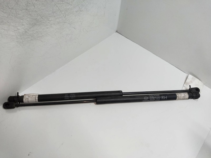 Recambio de amortiguadores maletero / porton para ssangyong kyron 2.0 referencia OEM IAM 7145009000  