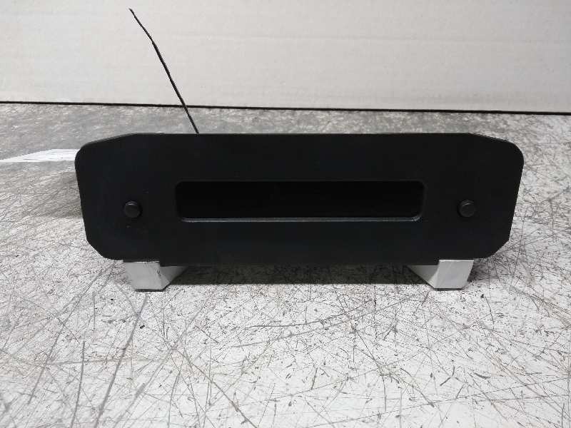 Recambio de pantalla multifuncion para peugeot 206 berlina x-line referencia OEM IAM 96616372XT A00 281168375