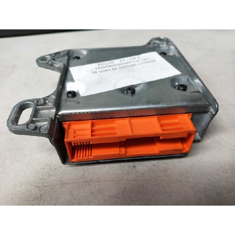 Recambio de centralita airbag para renault megane i fase 2 classic (la..) 1.9 dti century referencia OEM IAM 550803600 770043747