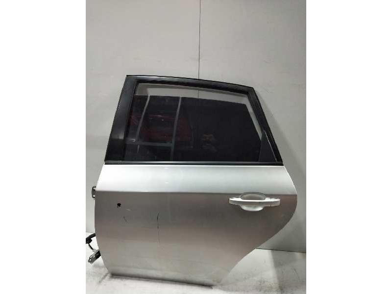 Recambio de puerta trasera izquierda para subaru impreza g12 classic referencia OEM IAM   