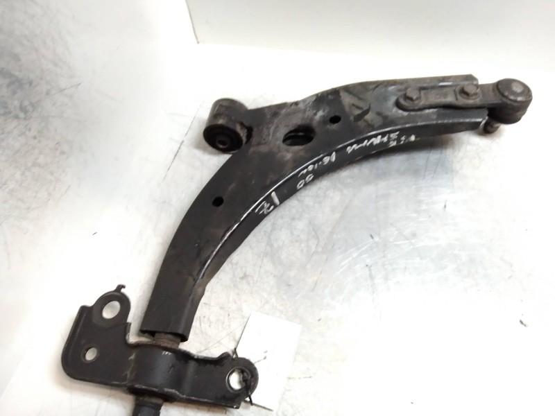 Recambio de brazo suspension inferior delantero izquierdo para kia shuma ii 1.6 cat referencia OEM IAM   