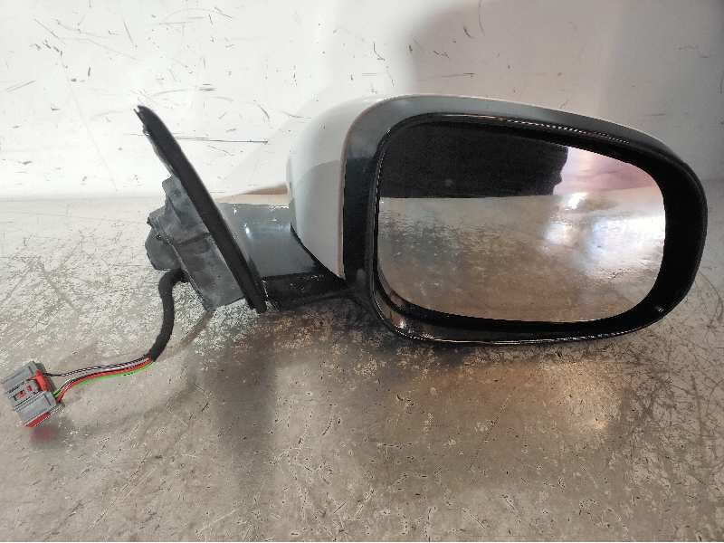 Recambio de retrovisor derecho para jaguar xf 2.2 diesel referencia OEM IAM X250MY2011 C7L2A 