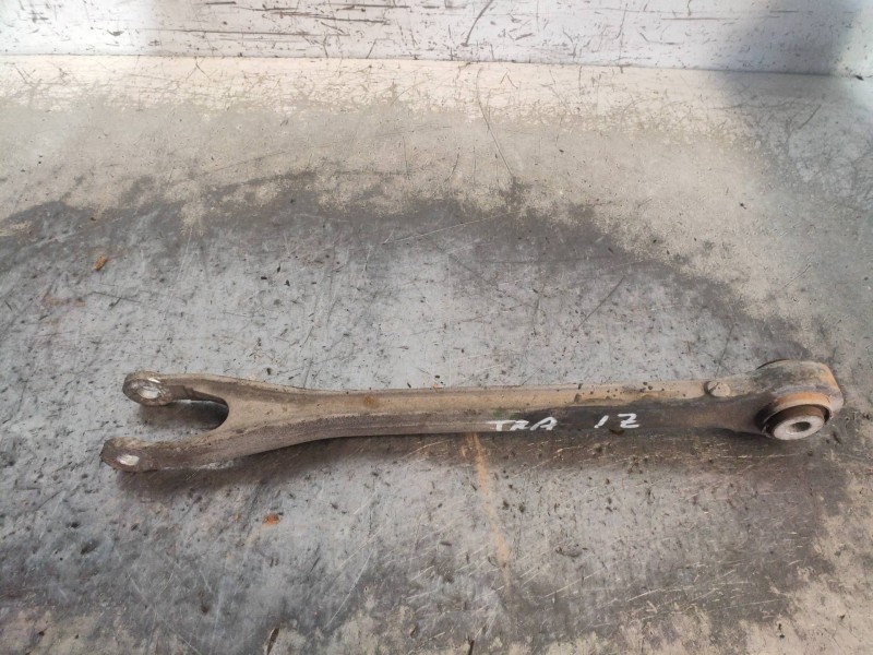 Recambio de brazo suspension superior trasero izquierdo para lancia thema gold referencia OEM IAM 04743245AC  